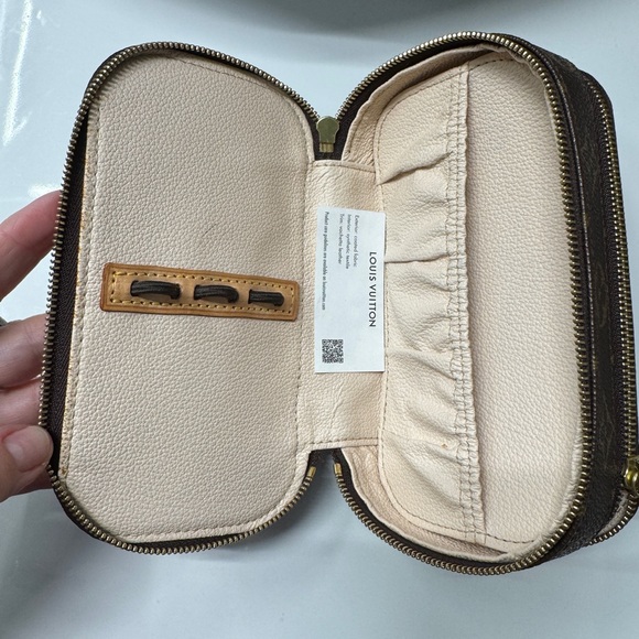 Louis Vuitton Monogram Vintage Makeup Jewelry Travel Case - Picture 8 of 15